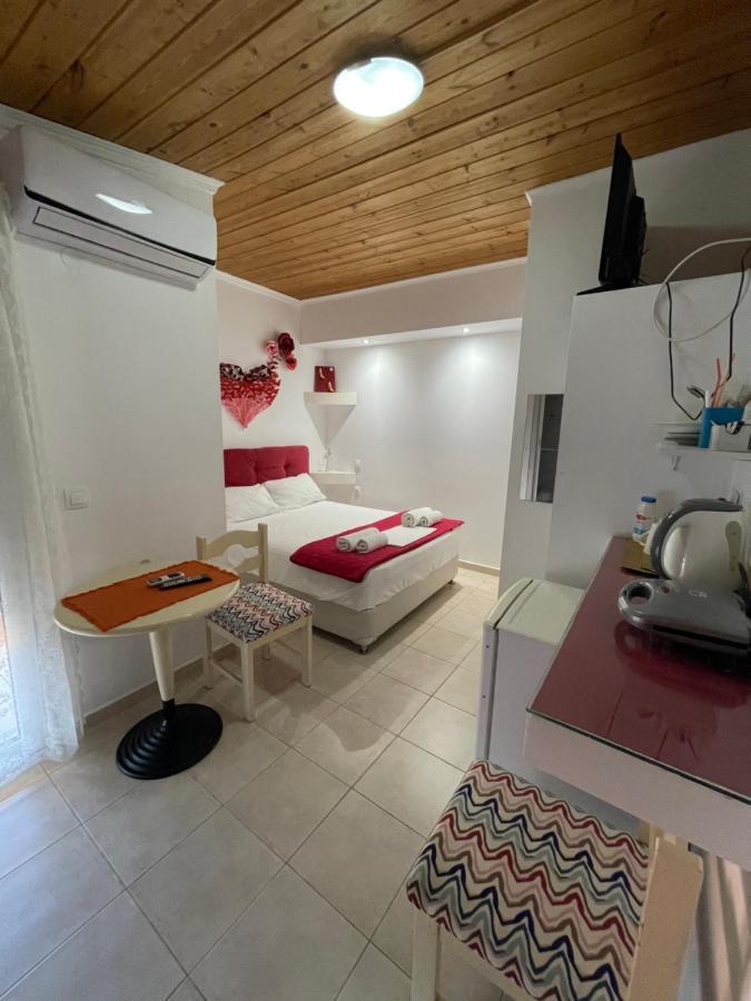 Ferienwohnung Orange House Keramotí Exterior foto
